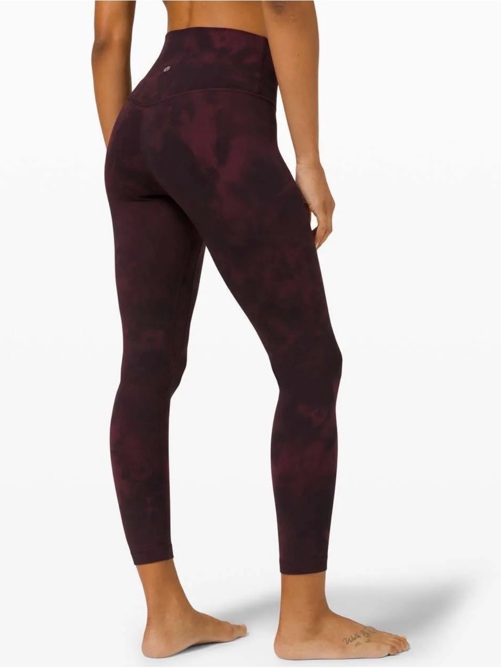 Lululemon Align Pant 25"
*Diamond Dye Diamond Dye Cassis
Black